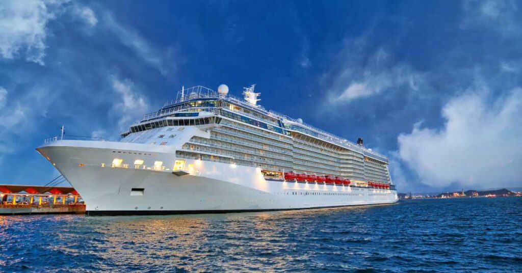 Perfect Luxury Cruise Vacation in Canada